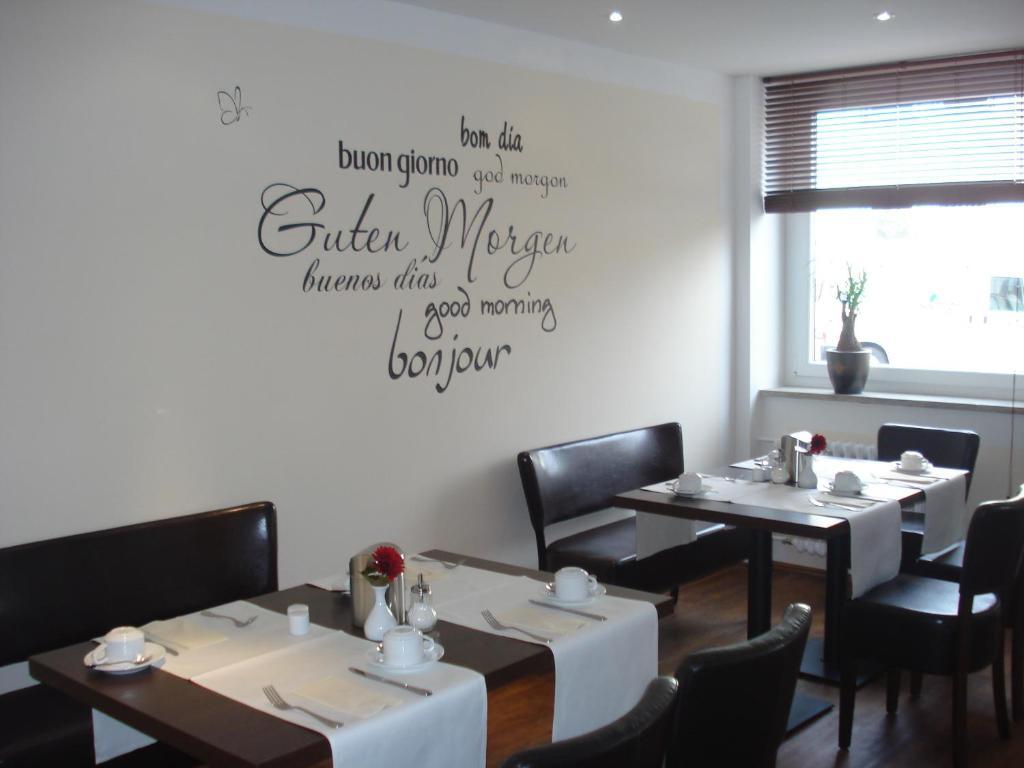 Landhotel Zur Alten Kaserne Ebern ภายนอก รูปภาพ