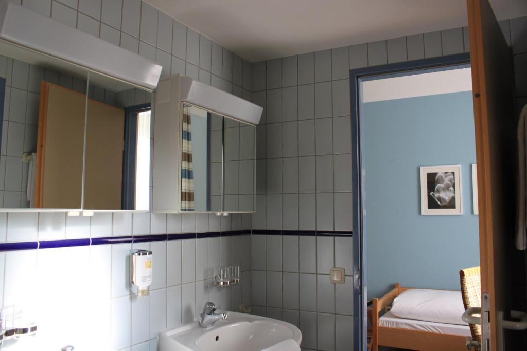 Landhotel Zur Alten Kaserne Ebern ภายนอก รูปภาพ