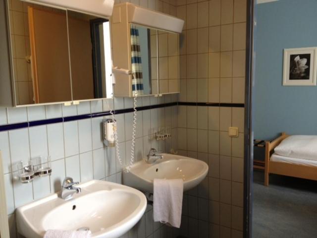 Landhotel Zur Alten Kaserne Ebern ภายนอก รูปภาพ